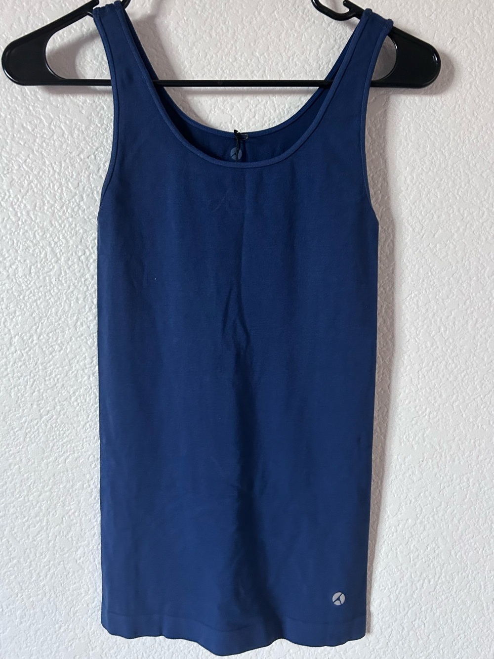 Avocado Women's Small Medium Deep Blue Scoop Neck Yoga Workout Activewear Tank